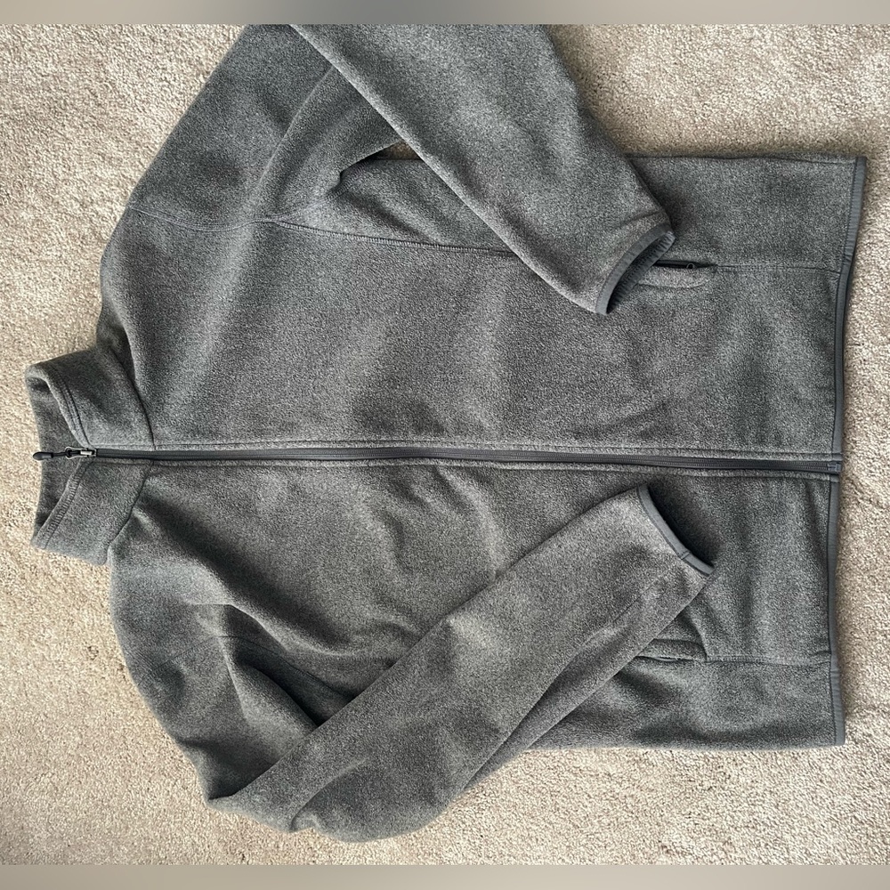 Amazon Essentials Men's Full-Zip Fleece Jacket Medium